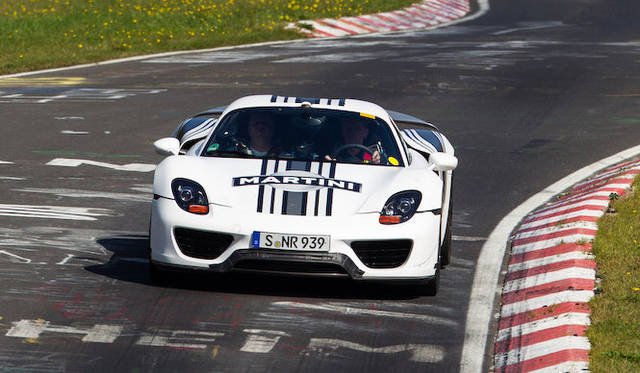 <strong>Porsche 918 Spyder｜ポルシェ 918 スパイダー</strong>