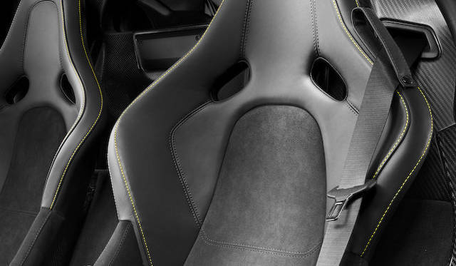<strong>McLaren P1｜マクラーレン P1</strong>