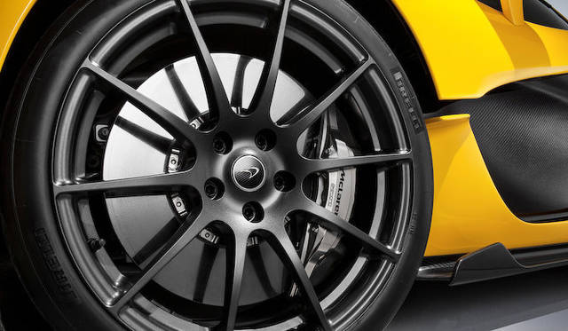 <strong>McLaren P1｜マクラーレン P1</strong>