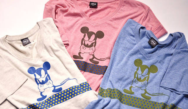 <strong>BURNER</strong> Disney Collaboration Tee Shirts (Oatmeal, Heather Red, Heather Blue) ¥7,560 each © Disney