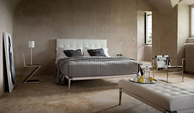 <strong>Cassina ixc.｜カッシーナ・イクスシー</strong>　2013新作コレクション　「VOLAGE BED（ヴォラージュ ベッド）」　デザイン｜フィリップ・スタルク