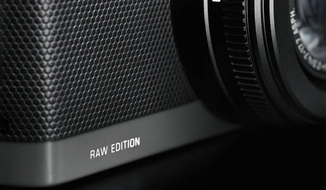 <strong>Leica｜ライカ</strong>　特別限定モデル「ライカD-LUX6 G-STAR RAWエディション」　