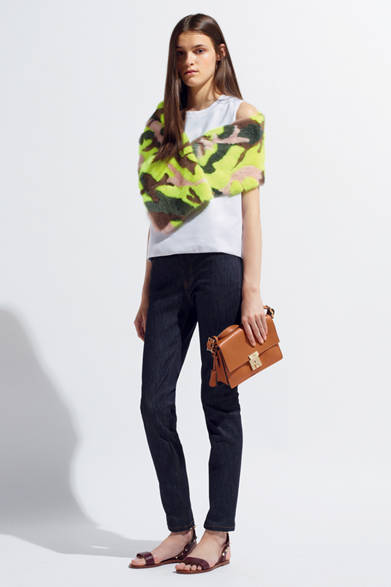 <strong>VALENTINO