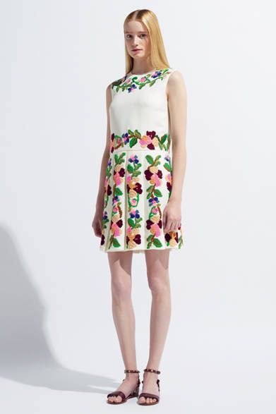 <strong>VALENTINO