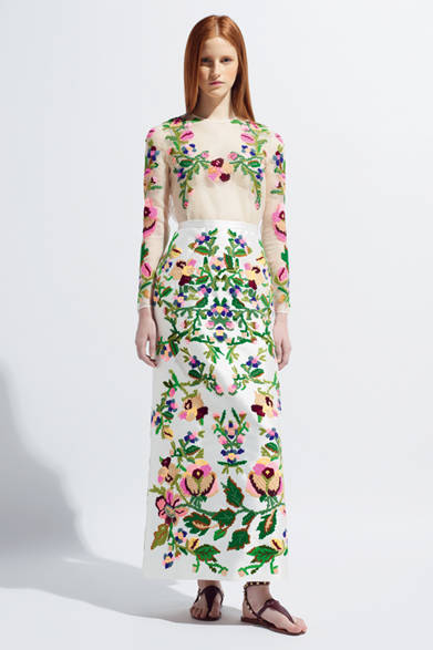 <strong>VALENTINO