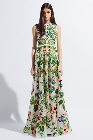 <strong>VALENTINO