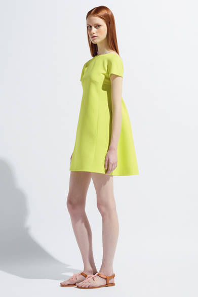 <strong>VALENTINO