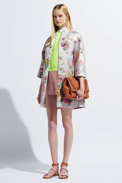 <strong>VALENTINO