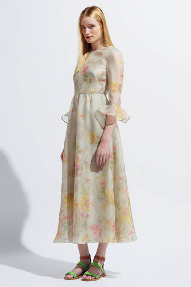 <strong>VALENTINO