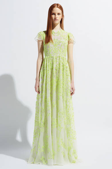 <strong>VALENTINO