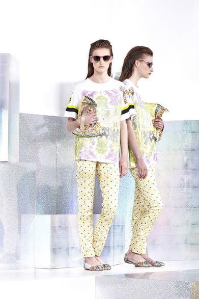 <strong>JUST CAVALLI