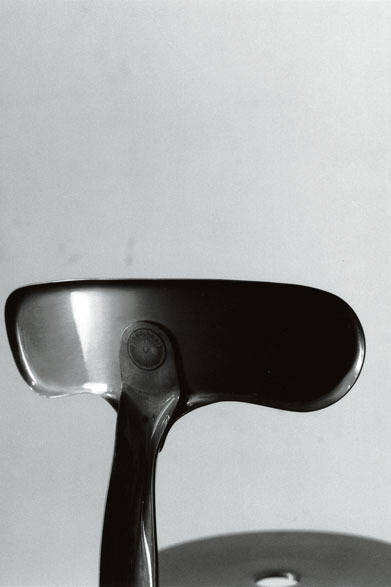 <strong>THE CONRAN SHOP｜ザ・コンランショップ</strong>　「NICOLLE CHAIR」75 SERIES