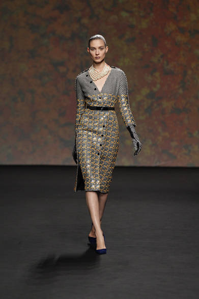 <strong>CHRISTIAN DIOR｜クリスチャン ディオール</strong>　2013年秋冬オートクチュールコレクション