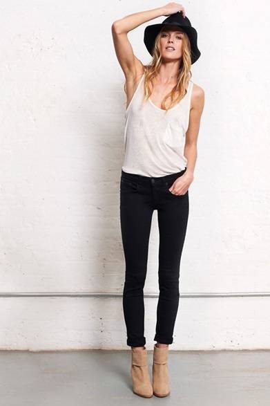 <strong>rag & bone｜デニムライン限定ストアが阪急うめだ本店に登場</strong><br /><br />開催期間｜8月7日（水）〜8月13日（火）<br />開催店舗｜阪急うめだ本店<br />住所｜大阪府大阪市北区角田町8-7 1階<br />コトコトステージ 11<br />Tel. 06-6361-1381（代表）　