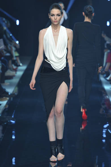 <strong>ALEXANDRE VAUTHIER｜アレクサンドル・ボーティエ</strong> 2013年秋冬オートクチュールコレクション