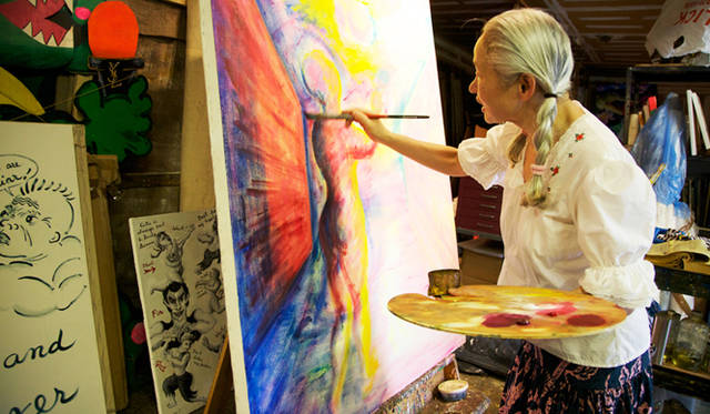 「それまでどんな大きな絵を描いても、どんな展覧会をやっても、自分がアーティストであるというのを確信できなかったの」（乃り子）