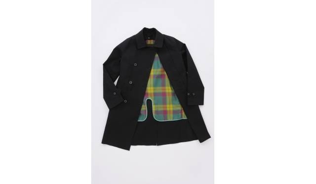 <strong>ISETAN｜伊勢丹、10月よりアイコン柄のタータンを一新</strong>　マッキントッシュトレンチコート　14万7000円