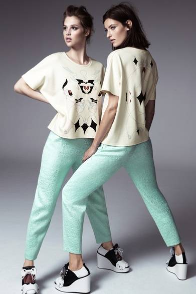 <strong>H&M｜H&M DESIGN AWARDの優勝者ミンジュ・キムによるコレクションが発売</strong>