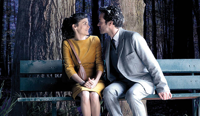 クロエを演じたオドレイ・トトゥ（左）と、コランを演じたロマン・デュリス　©Brio Films – Studiocanal – France 2 Cinema All rights reserved