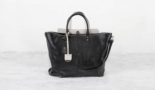 <strong>ithelicy｜イザリシー</strong>　2013-14年秋冬コレクション　Delfina 4万2000円