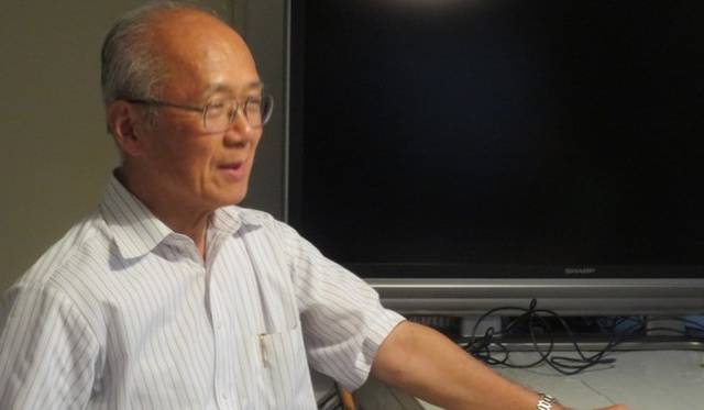 山本 明氏
