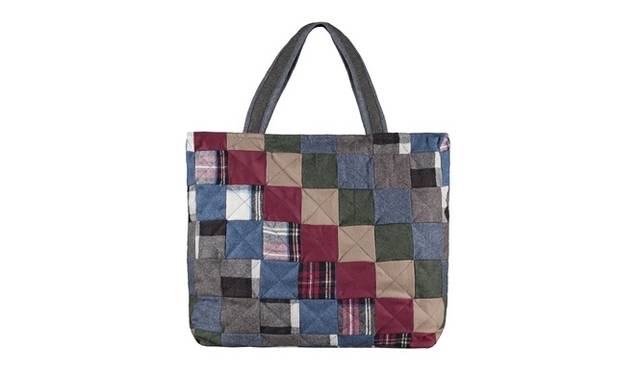 <strong>A.P.C.｜アー・ペー・セー キルトが伊勢丹新宿店で限定イベントを開催</strong>　Week-end bag 2万6250円