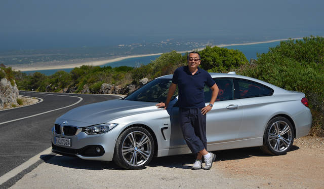 BMW 4シリーズクーペと渡辺敏史氏