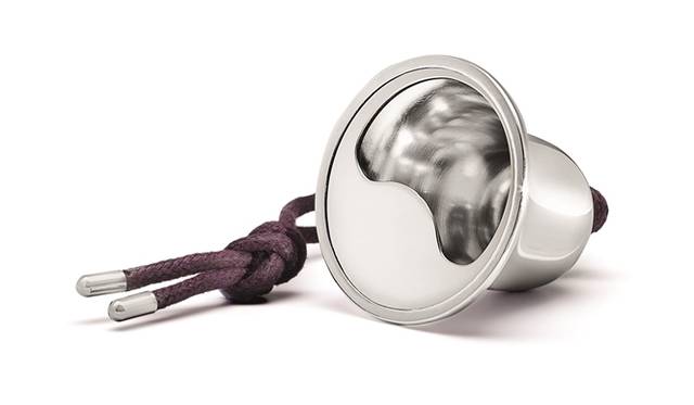 <strong>Asprey｜アスプレイのクリスマスクラッカーが限定発売</strong>　ボトルオープナー