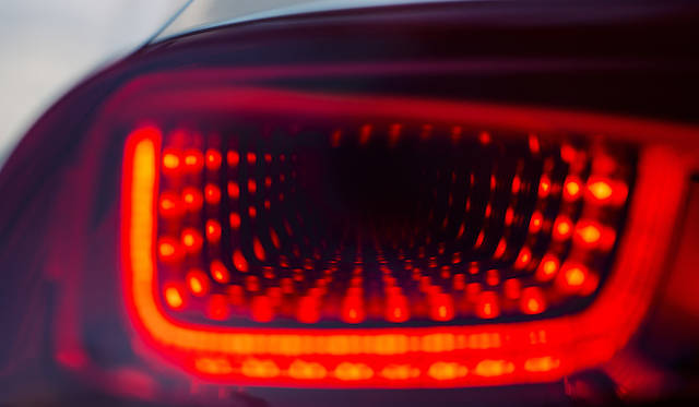 C4 ピカソのテールライトは、「DS3 カブリオ」から採用される、LEDにより立体的にみえるように配されたもの