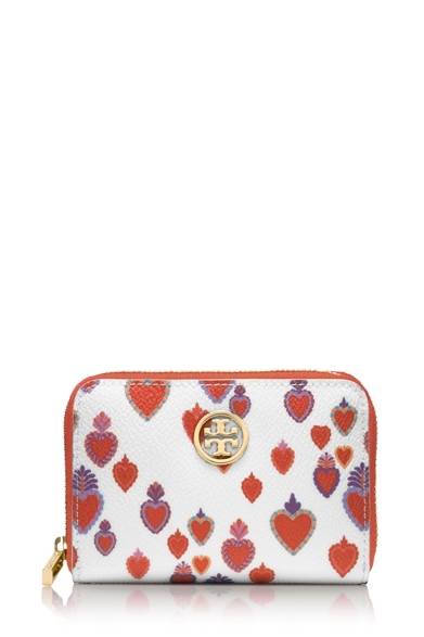 <strong>TORY BURCH｜バレンタイン限定コレクション発売</strong><br /><br />コインケース<br />価格｜1万6800円<br /><br />ルック<br />Tel. 03-3794-9151<br /><br />