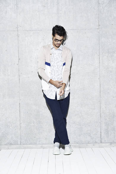 CARDIGAN ¥18,000, LONG SHIRT ¥13,000, PANTS ¥16,000