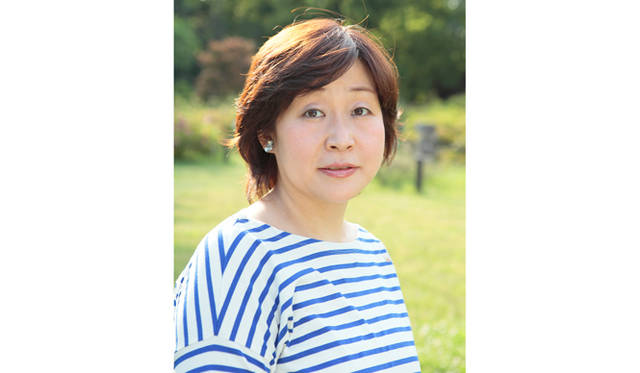 中島京子氏