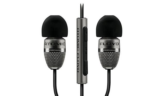 新型フラッグシップモデル「SuperDarts Titanium +Remote」