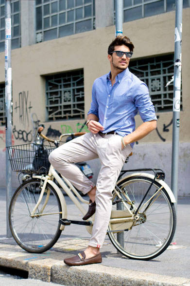<strong>TOD’S</strong> Digital Influencer Mariano Di Vaio