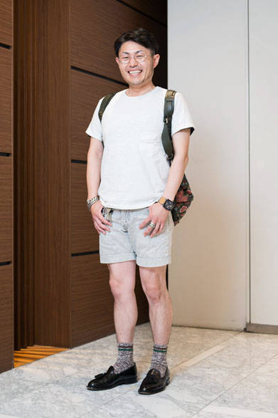 34歳・自営業。靴はオールデンで、ショーツは古着。コーディネイトのテーマは「楽が一番！」