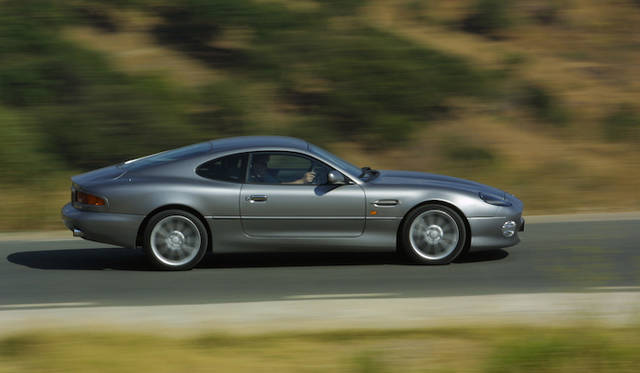 Aston Martin V12_VANQUISH（2001）｜アストンマーティン V12 ヴァンキッシュ