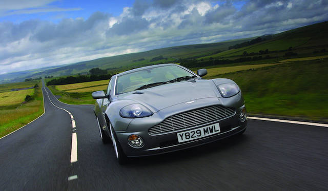 Aston Martin V12_VANQUISH（2001）｜アストンマーティン V12 ヴァンキッシュ