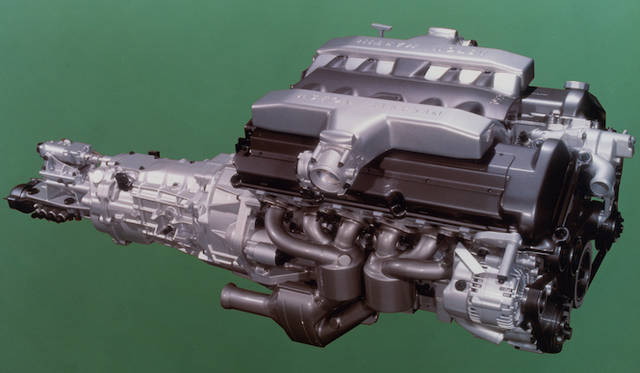 Aston Martin V12_VANQUISH（2001）｜アストンマーティン V12 ヴァンキッシュ