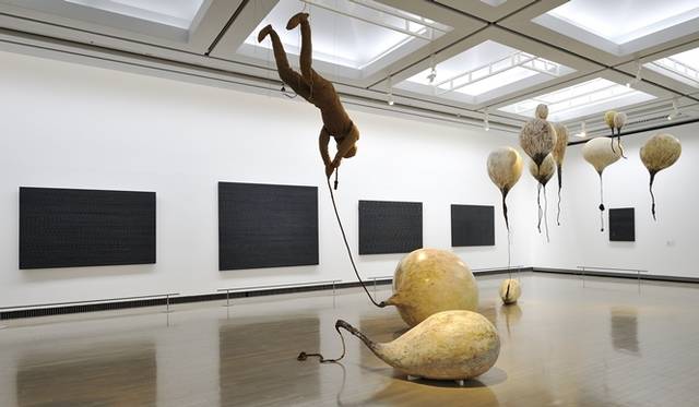 <strong>ART