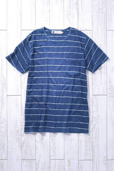 MEN'S | Batik-dyed T-shirt ¥12,000 (INDUSTRY OF ALL NATIONS)<br />*Tax excluded price