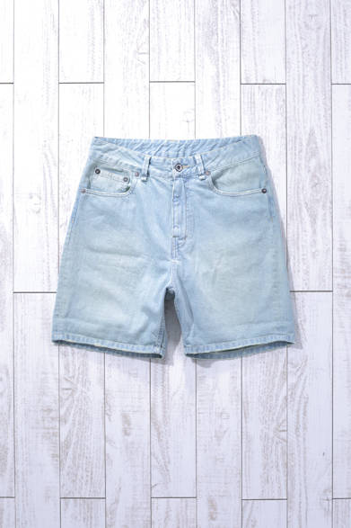 WOMEN'S | Denim Short Pants ¥9,500 (JOURNAL STANDARD)<br />*Tax excluded price