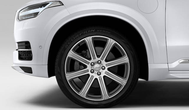 <strong>Volvo XC90｜ボルボ XC90</strong>