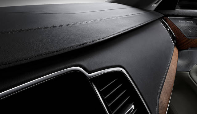 <strong>Volvo XC90｜ボルボ XC90</strong>