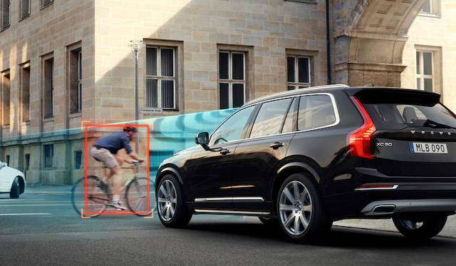 <strong>Volvo XC90｜ボルボ XC90</strong>