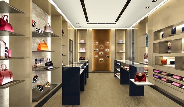 <strong>FENDI｜松屋銀座店がリニューアルオープン</strong><br />