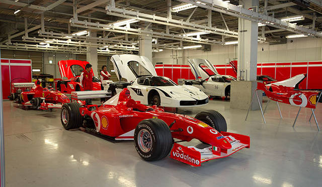フェラーリF1マシンによるデモンストレーション走行も予定されている