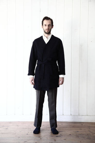 Knit Gown ¥50,220, Shirt ¥19,440, Pants ¥28,620