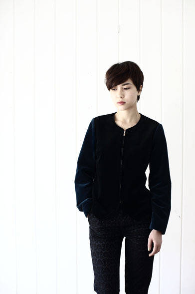 Blouson ¥37,800, Pants ¥28,620