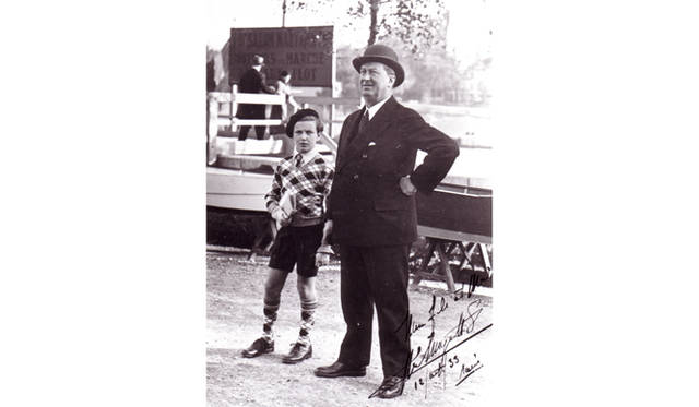 ブガッティ社の創業者、エットーレ・ブガッティ氏と、その息子であるローランド・ブガッティ氏