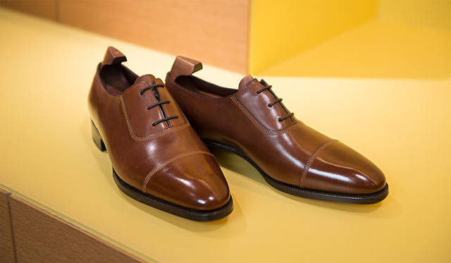 イヤーモデル「JOHN LOBB 2014（ジョンロブ2014）」